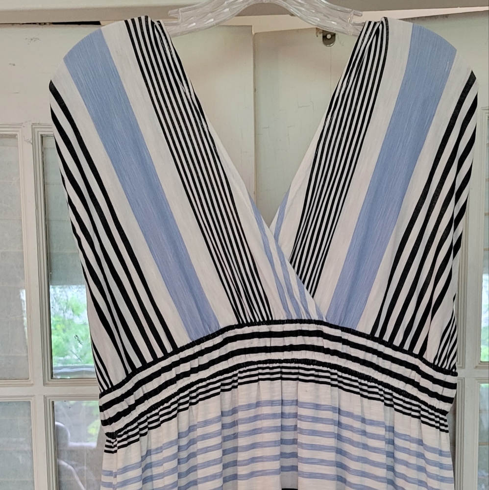 Classy white black and blue stripped summer dress